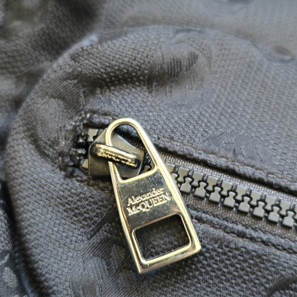 Skull Backpack - image 5